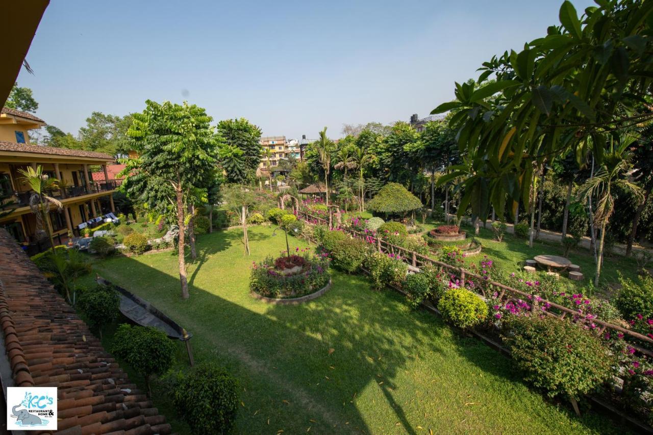 Kc'S Home Sauraha Exterior foto
