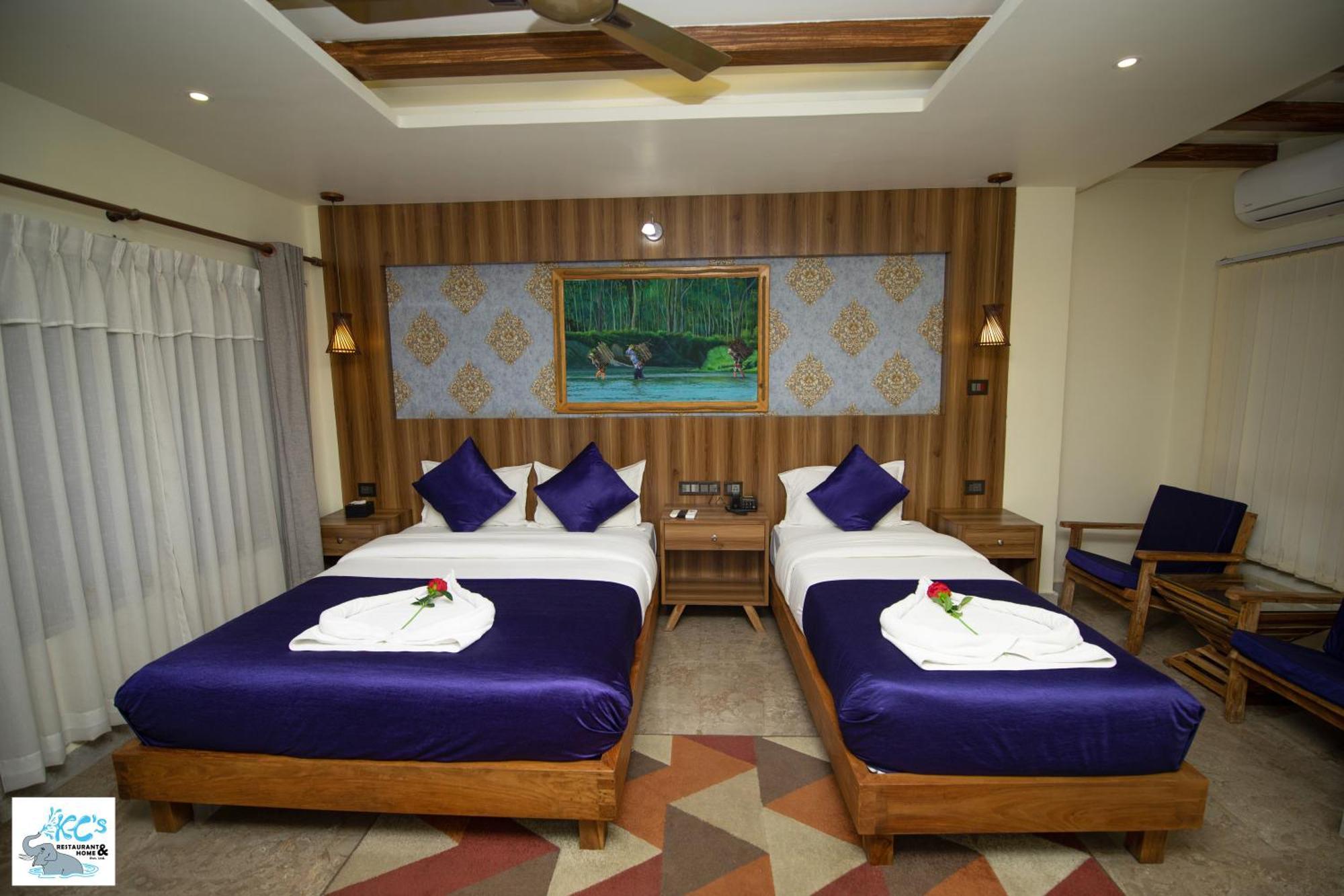 Kc'S Home Sauraha Exterior foto